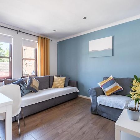 The Douglas - Spacious 2 Bed Apartment In Uddingston Dış mekan fotoğraf