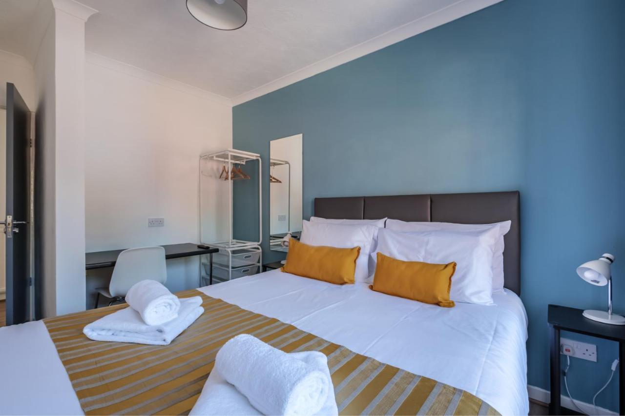 The Douglas - Spacious 2 Bed Apartment In Uddingston Dış mekan fotoğraf