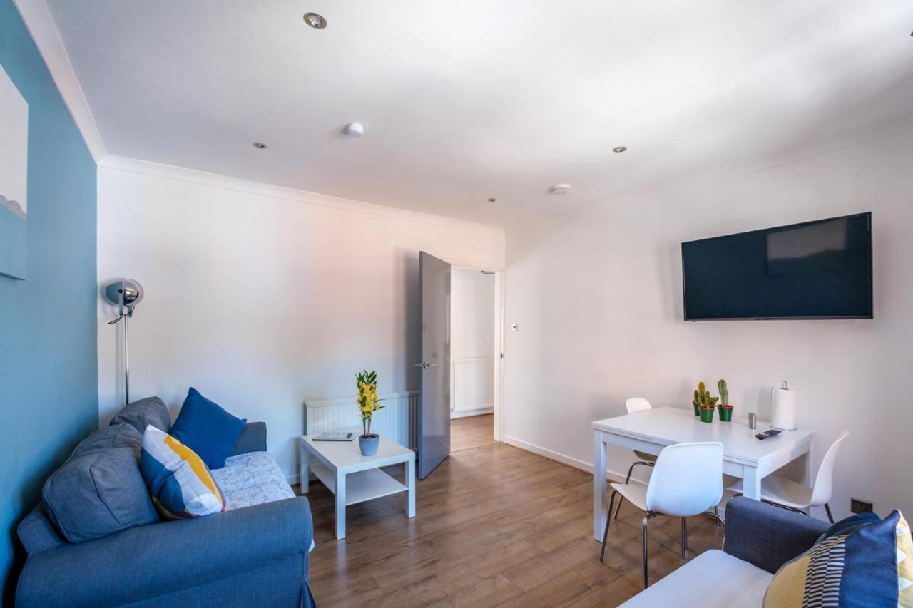 The Douglas - Spacious 2 Bed Apartment In Uddingston Dış mekan fotoğraf